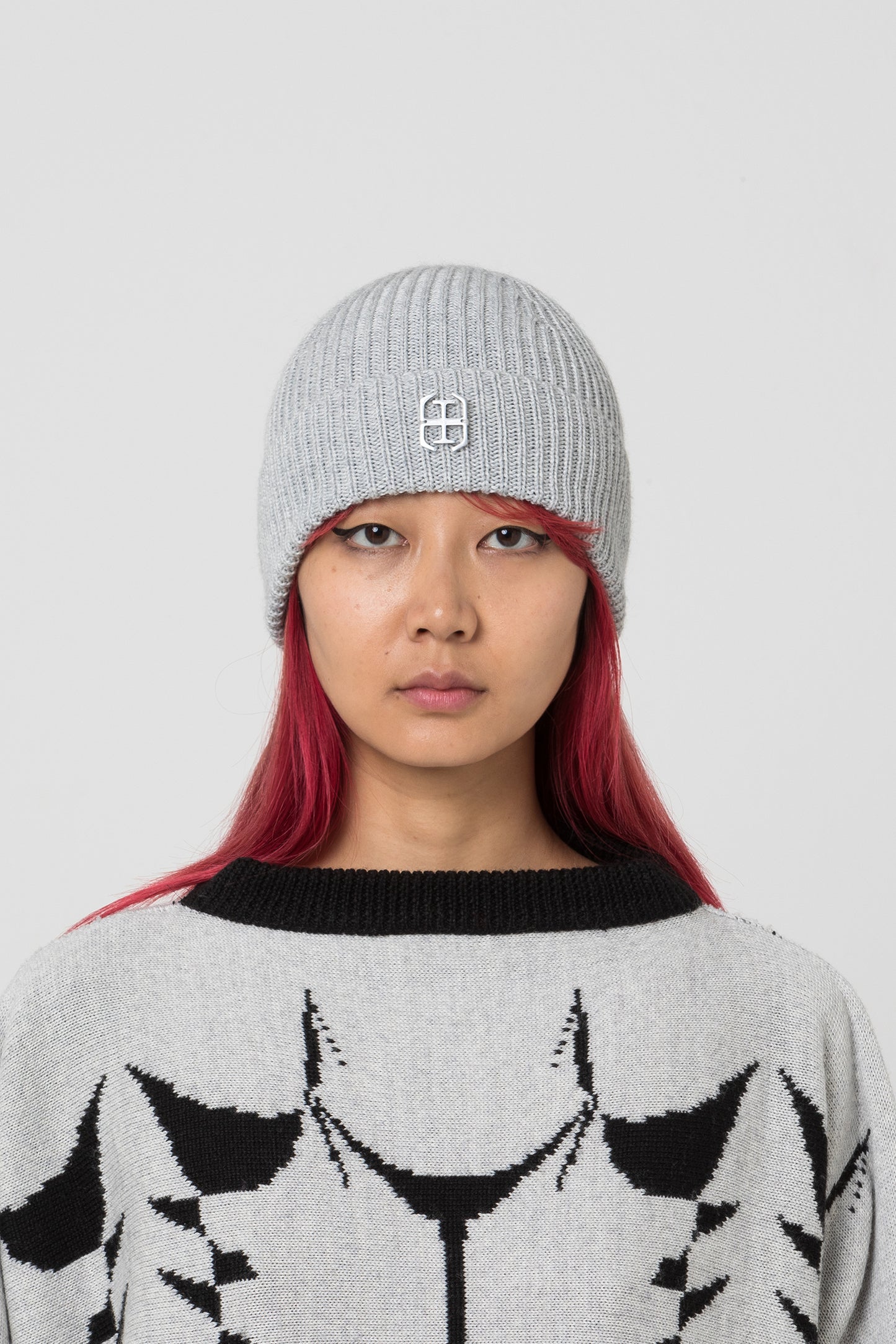 METALLIC LOGO BEANIE