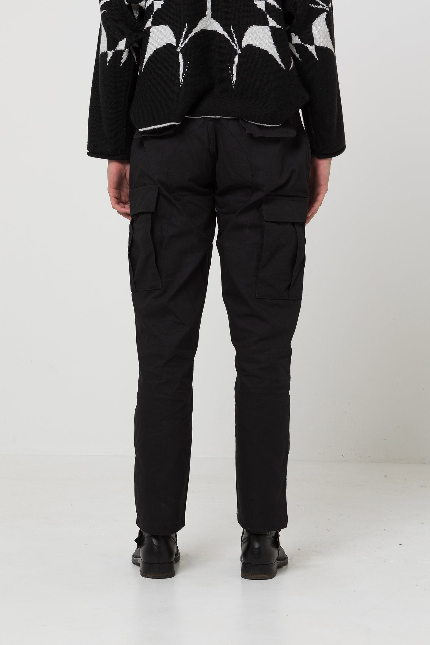 EMBROIDERED CARGO PANTS